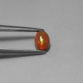 Opale chocolat multicolore naturelle transparent, 0,63 ct, transparent / translucide
