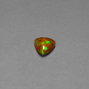 Opale chocolat multicolore naturelle transparent, 0,52 ct, transparent / translucide