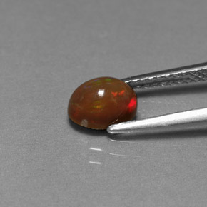 Opale chocolat multicolore naturelle coupe ovale, 0,77 ct, opaque