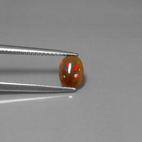 Opale chocolat multicolore naturelle coupe ovale, 0,43 ct, opaque
