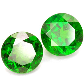 Achetez naturel ct vert diopside de chrome gems, coupe roude, en provenance russie chez gemselect. en stock, livraison internationale!