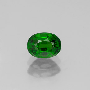 Diopside de chrome vert naturelle coupe ovale, 0,66 ct, VS
