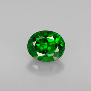 Diopside de chrome vert naturelle coupe ovale, 0,68 ct, VS