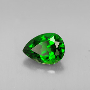 Diopside de chrome vert naturelle en forme de poire, 0,77 ct, VS-SI
