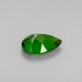 Diopside Chrome Vert naturelle En forme de poire, 0.72 ct, VVS-VS