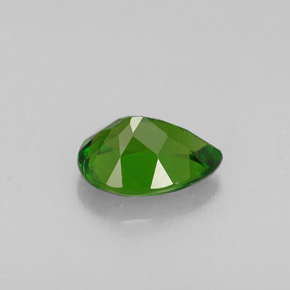 Diopside Chrome Vert naturelle En forme de poire, 0.79 ct, VVS-VS