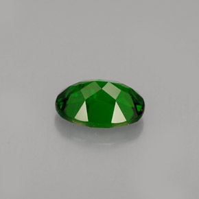 Diopside de chrome vert naturelle coupe ovale, 0,88 ct, VS