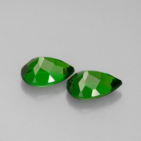 Achetez naturel ct vert diopside de chrome gems, en forme de poire, en provenance russie chez gemselect. en stock, livraison internationale!