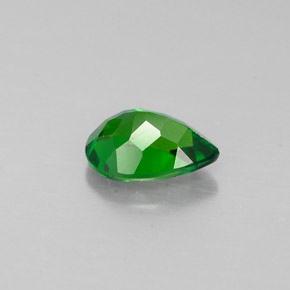 Diopside de chrome vert naturelle en forme de poire, 0,59 ct, VVS-VS