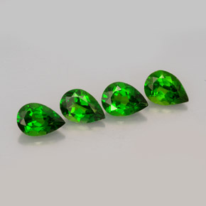 Achetez naturel ct vert diopside de chrome gems, en forme de poire, en provenance russie chez gemselect. en stock, livraison internationale!
