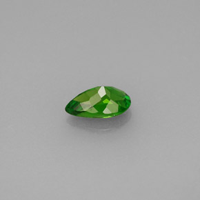 Diopside de chrome vert naturelle en forme de poire, 0,46 ct, VVS