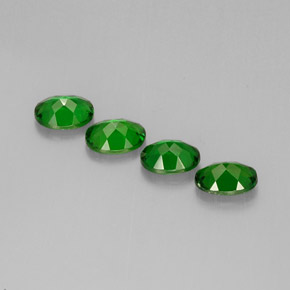 Achetez naturel ct vert diopside de chrome gems, coupe ovale, en provenance russie chez gemselect. en stock, livraison internationale!
