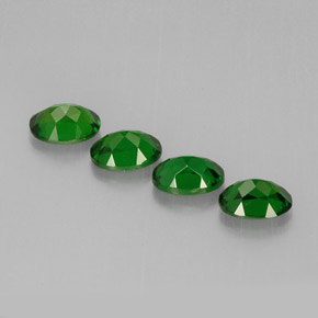 Achetez naturel ct vert diopside de chrome gems, coupe ovale, en provenance russie chez gemselect. en stock, livraison internationale!