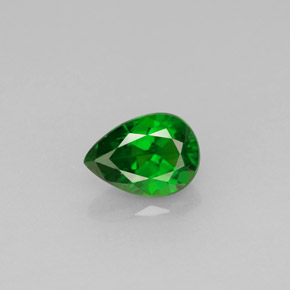 Diopside Chrome Vert naturelle En forme de poire, 0.79 ct, VS