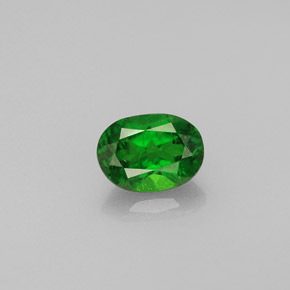 Diopside Chrome Vert naturelle Coupe ovale, 0.38 ct, VS