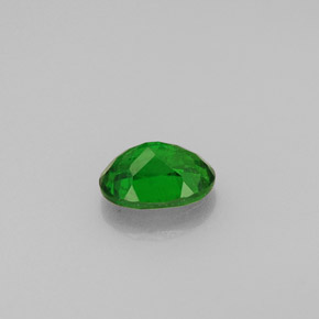 Diopside Chrome Vert naturelle Coupe ovale, 0.38 ct, VS