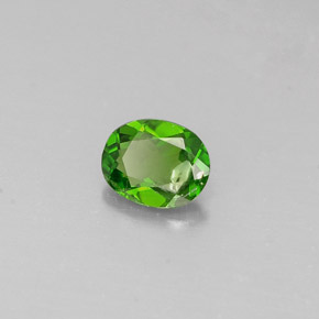 Diopside de chrome vert naturelle coupe ovale, 0,28 ct, VS