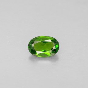 Diopside de chrome vert naturelle coupe ovale, 0,28 ct, VS