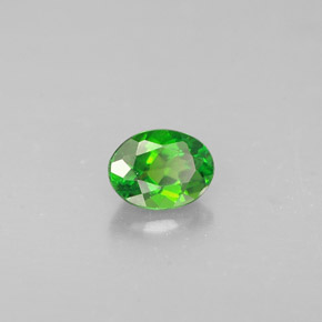 Diopside de chrome vert naturelle coupe ovale, 0,28 ct, VS