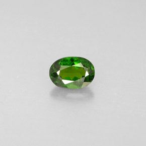 Diopside de chrome vert naturelle coupe ovale, 0,32 ct, VS