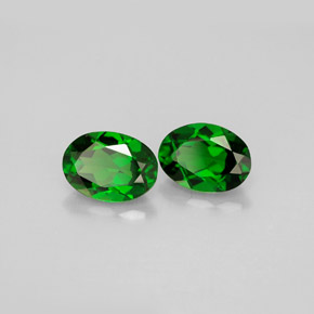 Achetez naturel ct vert diopside de chrome gems, coupe ovale, en provenance russie chez gemselect. en stock, livraison internationale!