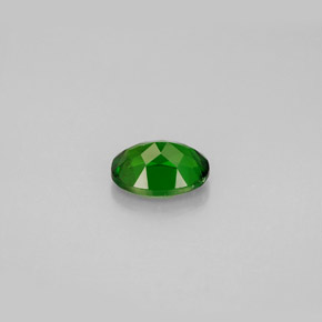 Diopside de chrome vert naturelle coupe ovale, 0,96 ct, VS