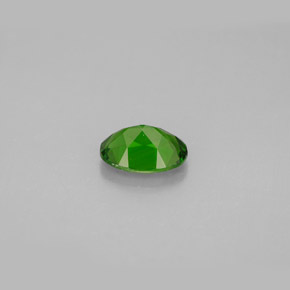 Diopside Chrome Vert naturelle Coupe ovale, 0.85 ct, VS