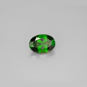 Diopside de chrome vert naturelle coupe ovale, 0,80 ct, VS