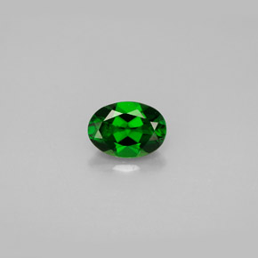 Diopside Chrome Vert naturelle Coupe ovale, 0.90 ct, VS
