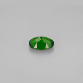 Diopside Chrome Vert naturelle Coupe ovale, 0.86 ct, VS