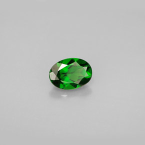 Diopside de chrome vert naturelle coupe ovale, 0,87 ct, VS