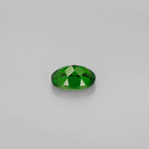 Diopside de chrome vert naturelle coupe ovale, 0,87 ct, VS