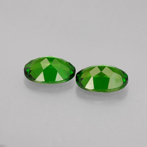 Achetez naturel ct vert diopside de chrome gems, coupe ovale, en provenance russie chez gemselect. en stock, livraison internationale!
