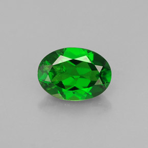 Diopside de chrome vert naturelle coupe ovale, 0,86 ct, VS