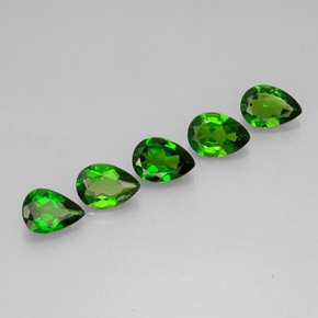 Achetez naturel ct vert diopside de chrome gems, en forme de poire, en provenance russie chez gemselect. en stock, livraison internationale!