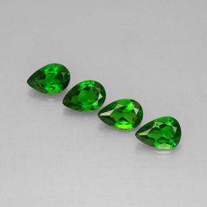Achetez naturel ct Vert Diopside Chrome gems, En forme de poire, En provenance Russie chez GemSelect. En stock, livraison internationale!