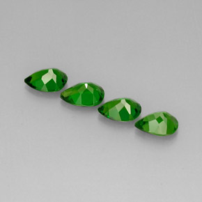 Achetez naturel ct vert diopside de chrome gems, en forme de poire, en provenance russie chez gemselect. en stock, livraison internationale!
