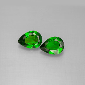 Achetez naturel ct vert diopside de chrome gems, en forme de poire, en provenance russie chez gemselect. en stock, livraison internationale!