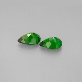 Achetez naturel ct vert diopside de chrome gems, en forme de poire, en provenance russie chez gemselect. en stock, livraison internationale!