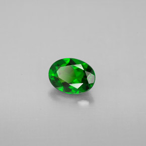Diopside de chrome vert naturelle coupe ovale, 0,84 ct, VVS-VS
