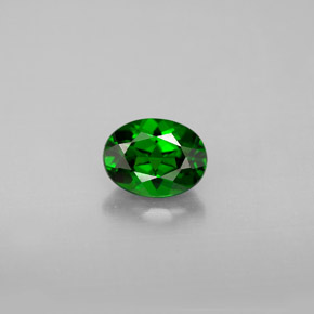 Diopside de chrome vert naturelle coupe ovale, 0,98 ct, VS