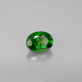 Diopside de chrome vert naturelle coupe ovale, 0,98 ct, VS