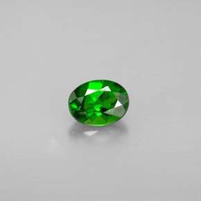 Diopside Chrome Vert naturelle Coupe ovale, 0.62 ct, VS