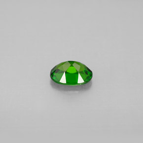 Diopside Chrome Vert naturelle Coupe ovale, 0.62 ct, VS