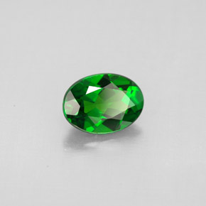 Diopside de chrome vert naturelle coupe ovale, 0,88 ct, VS