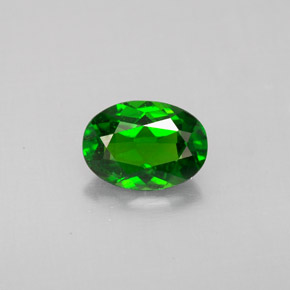 Diopside Chrome Vert naturelle Coupe ovale, 1.06 ct, VS-SI