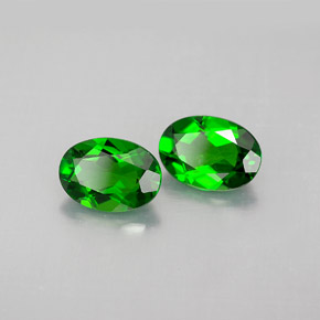 Achetez naturel ct vert diopside de chrome gems, coupe ovale, en provenance russie chez gemselect. en stock, livraison internationale!