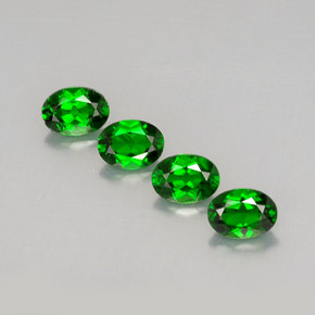 Achetez naturel ct vert diopside de chrome gems, coupe ovale, en provenance russie chez gemselect. en stock, livraison internationale!