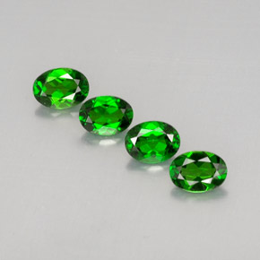 Achetez naturel ct vert diopside de chrome gems, coupe ovale, en provenance russie chez gemselect. en stock, livraison internationale!