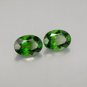 Achetez naturel ct vert diopside de chrome gems, coupe ovale, en provenance russie chez gemselect. en stock, livraison internationale!